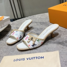 Louis Vuitton Slippers